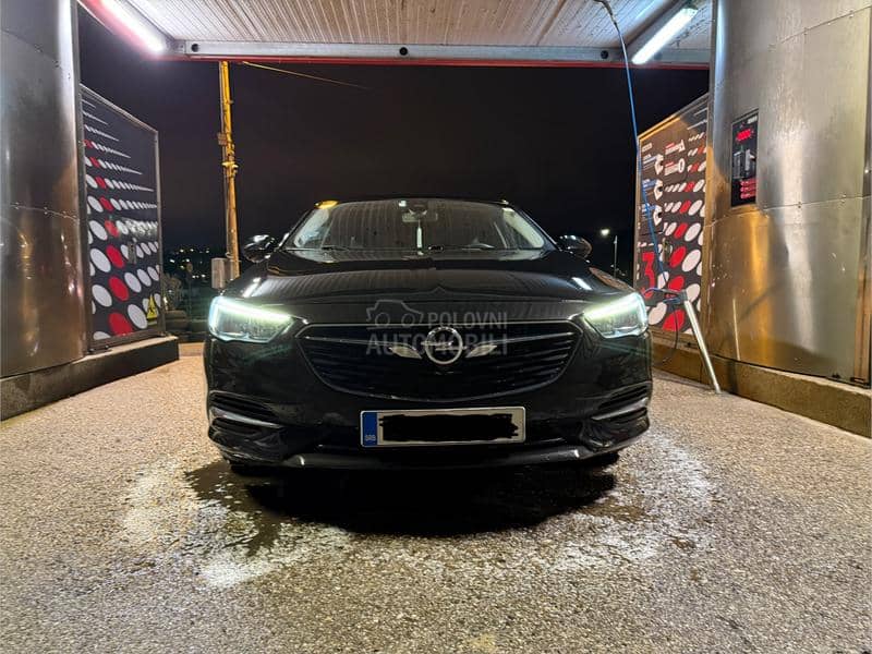 Opel Insignia 