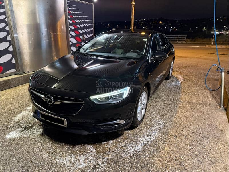 Opel Insignia 