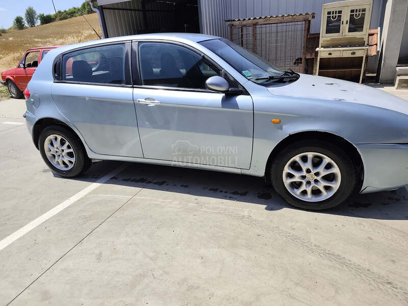 Alfa Romeo 147 