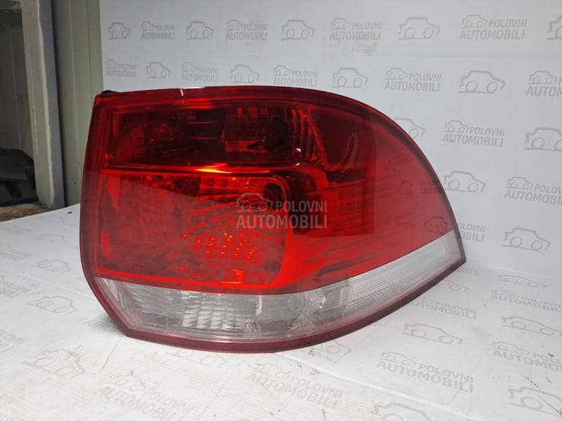 GOLF 6 KARAVAN ŠTOP SVETLO