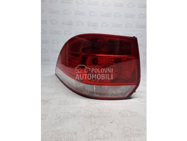 GOLF 6 KARAVAN ŠTOP SVETLO za Volkswagen Golf 6 od 2009. do 2013. god.