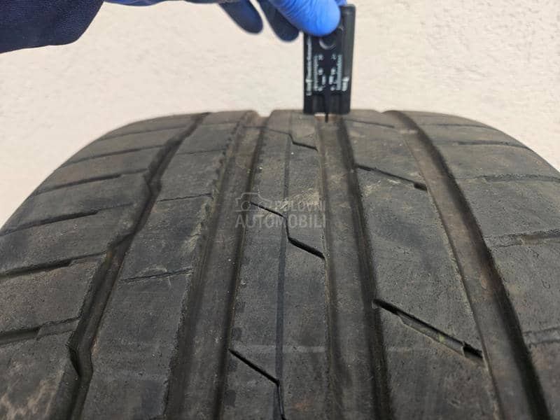 Hankook 285/30 R22 Letnja