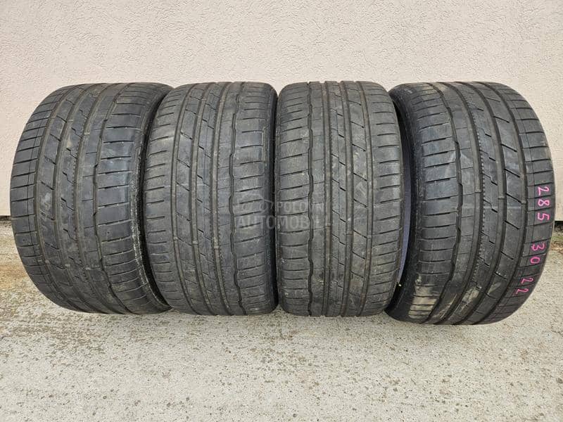 Hankook 285/30 R22 Letnja