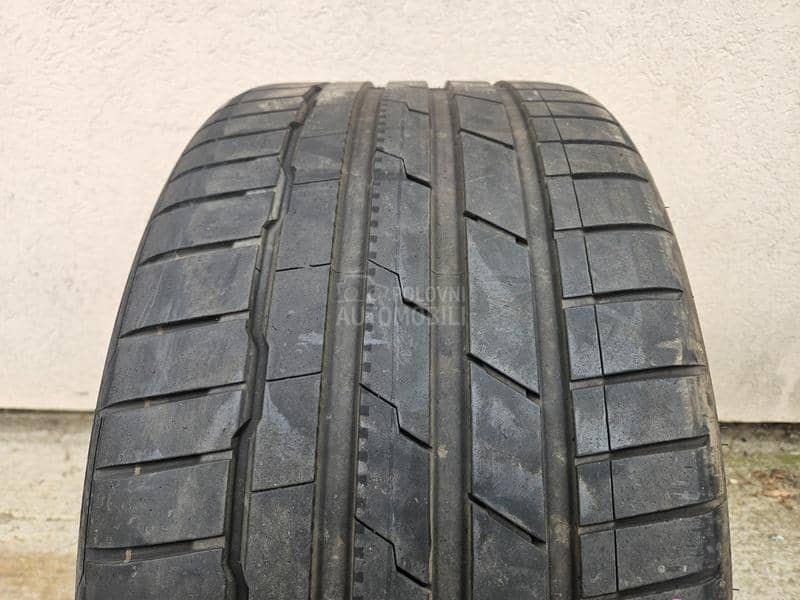 Hankook 285/30 R22 Letnja