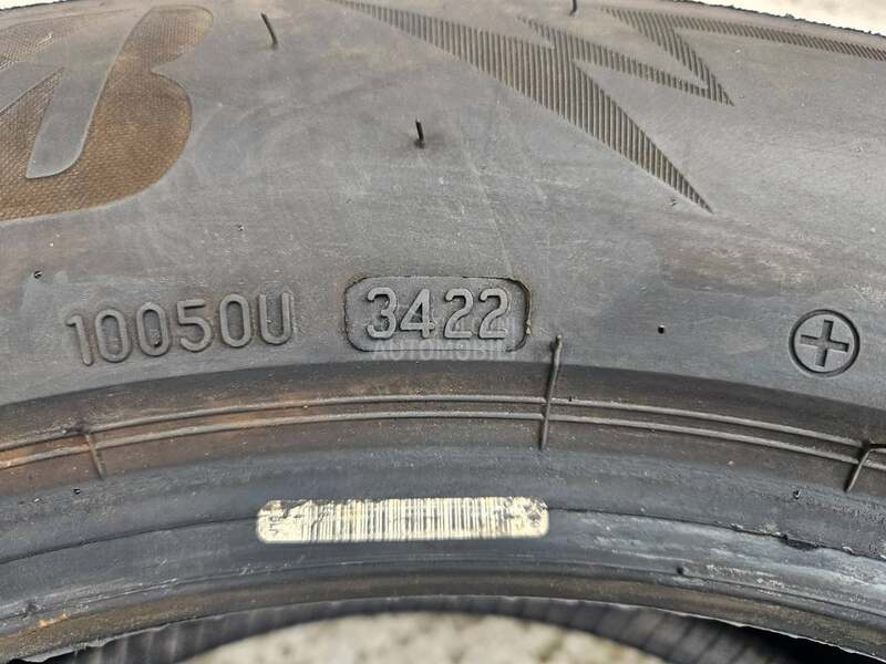 Bridgestone 235/55 R19 Zimska