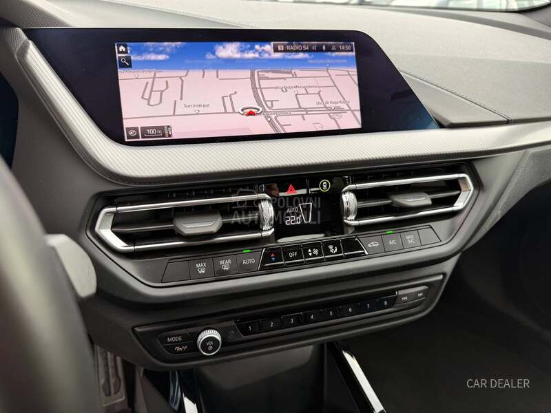 BMW 216 d/m-sport/led/kam