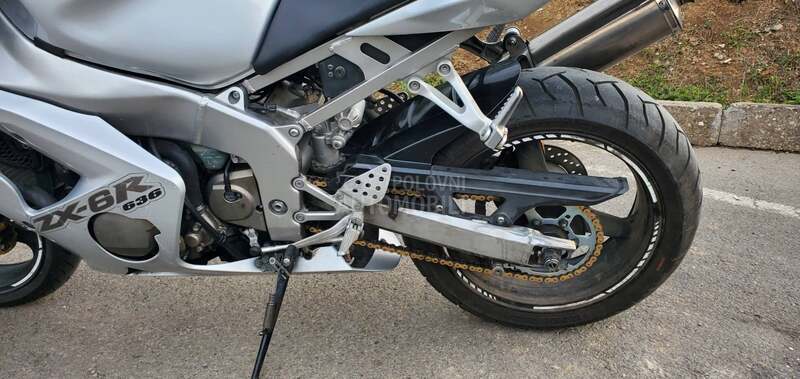 Kawasaki zx6r