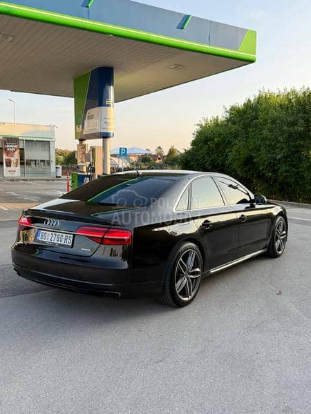 Audi A8 S8 optic