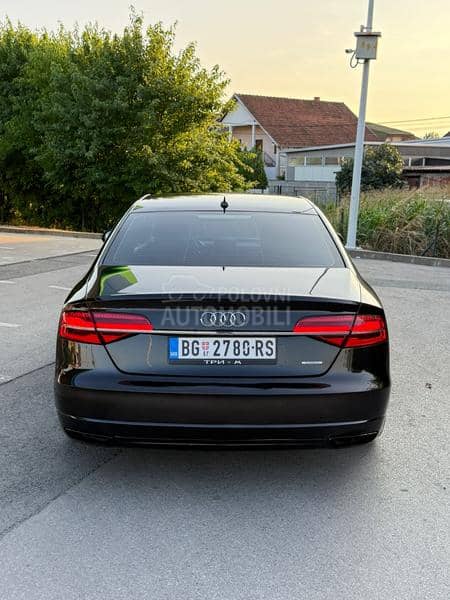 Audi A8 S8 optic