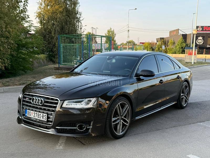 Audi A8 S8 optic