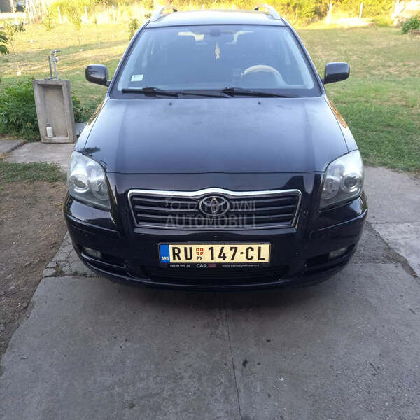 Toyota Avensis 