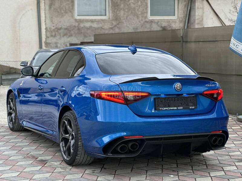 Alfa Romeo Giulia QV
