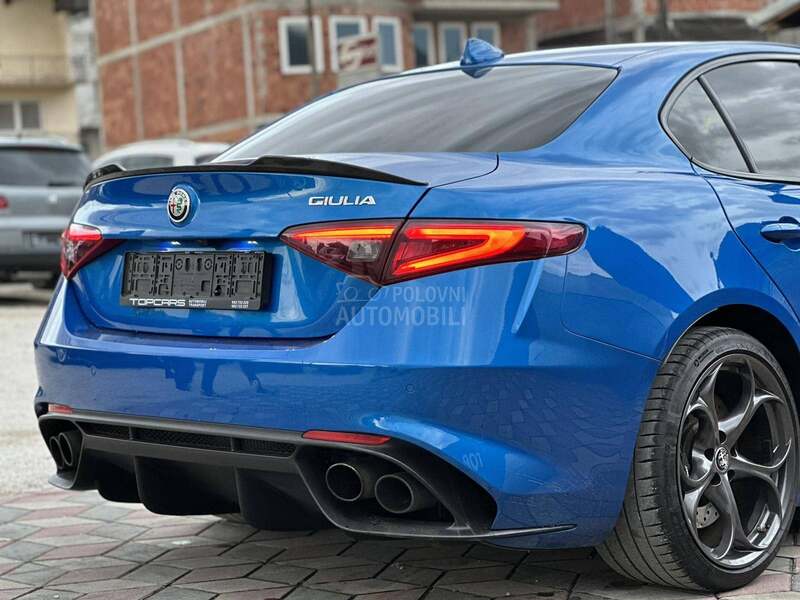Alfa Romeo Giulia QV
