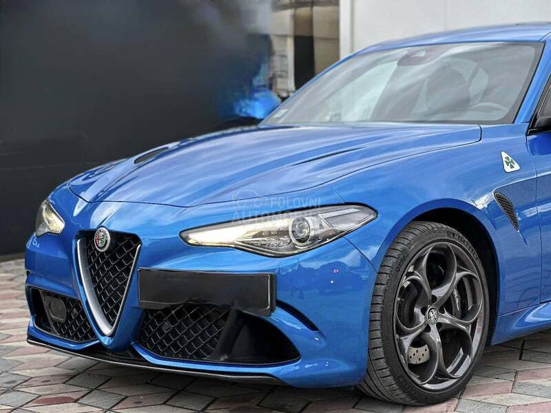 Alfa Romeo Giulia QV