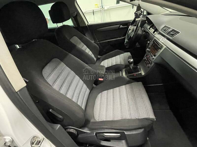Volkswagen Passat B7 2.0 tdi