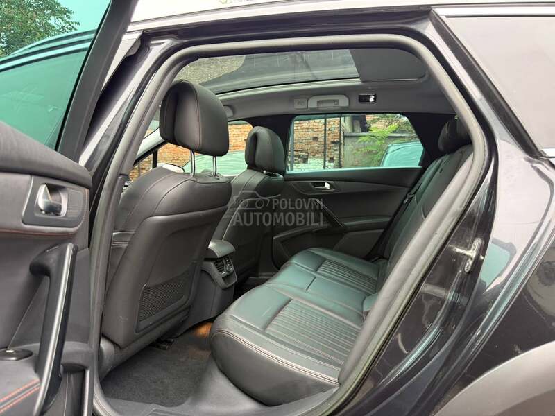 Peugeot 508 RXH 2.0 HDI Hybrid 4x4