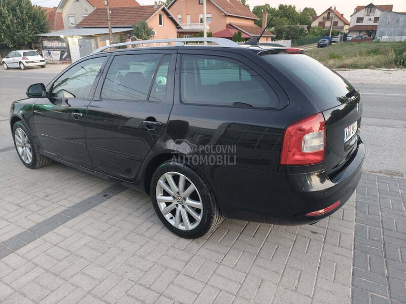 Škoda Octavia 105