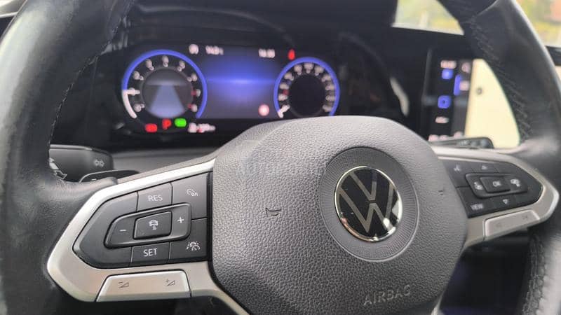Volkswagen Golf 8 Style/DSG/Virtual