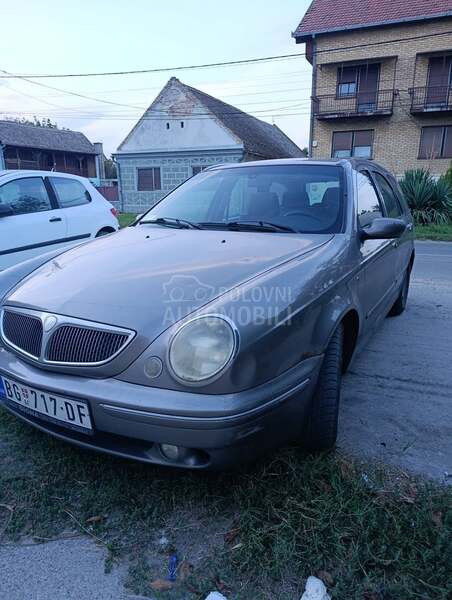 Lancia Lybra 1.9jtd