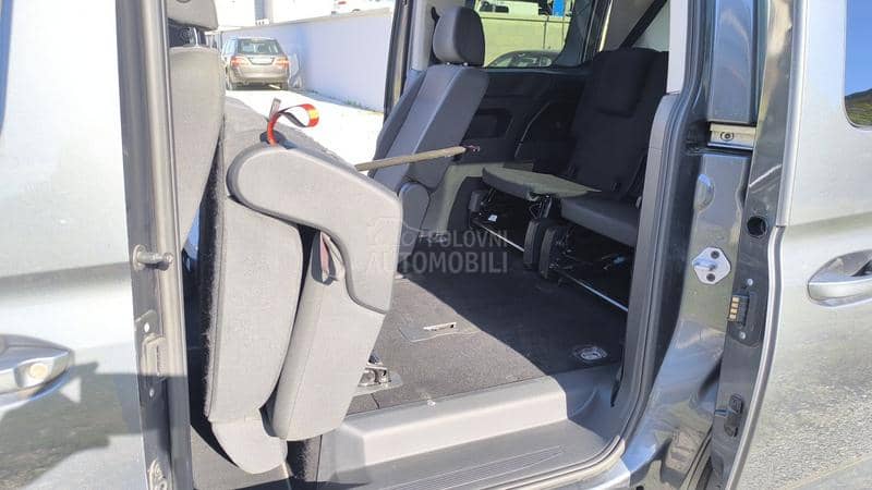 Volkswagen Caddy Maxi7sedista Volkswagen Caddy Maxi7sedista