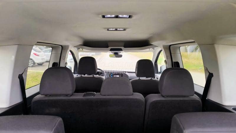 Volkswagen Caddy Maxi7sedista Volkswagen Caddy Maxi7sedista