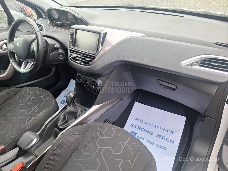 Peugeot 2008 1.6hdi cross