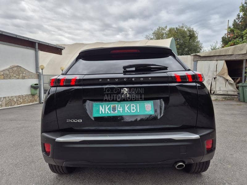 Peugeot 2008 ALLURE