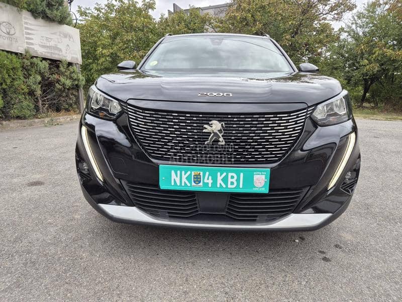 Peugeot 2008 ALLURE