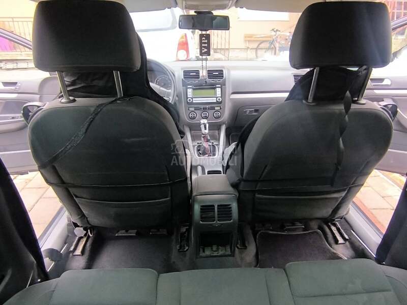 Volkswagen Golf 5 2,0tdi