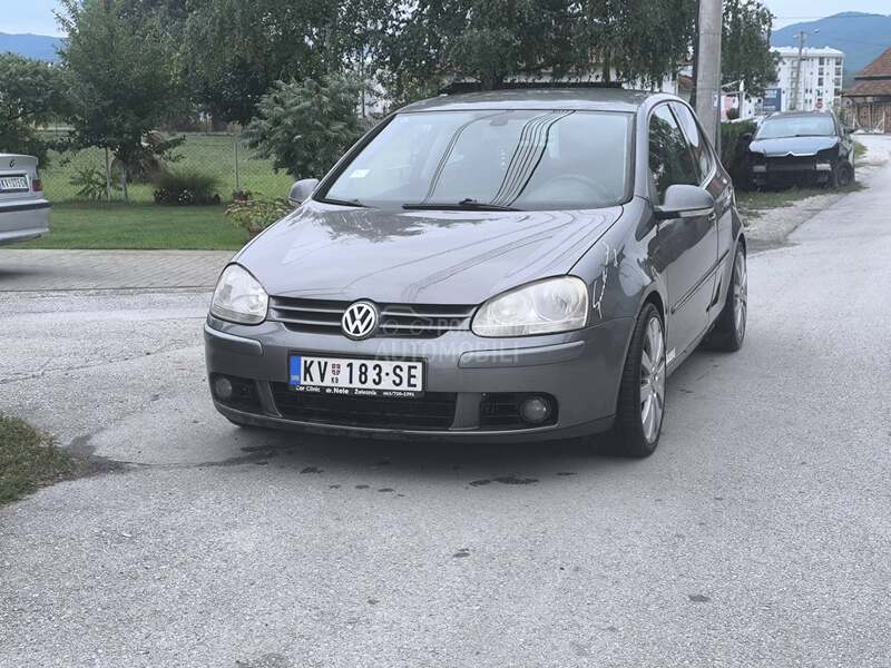 Volkswagen Golf 5 2,0tdi