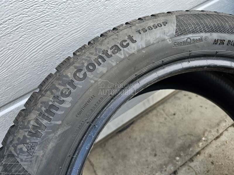 Continental 215/55 R17 Zimska