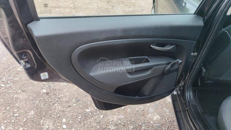 Fiat Grande Punto 1.2 8v