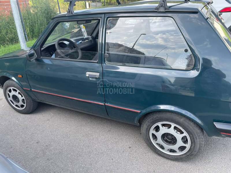 Zastava Yugo Tempo 