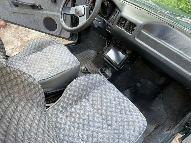 Zastava Yugo Tempo 