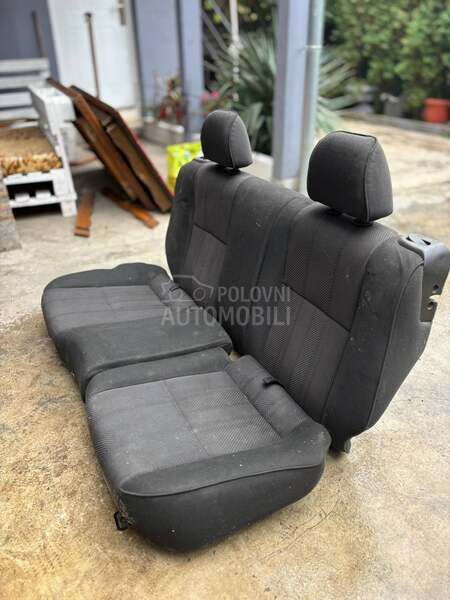 Sedista alfa 147 5v top stanje