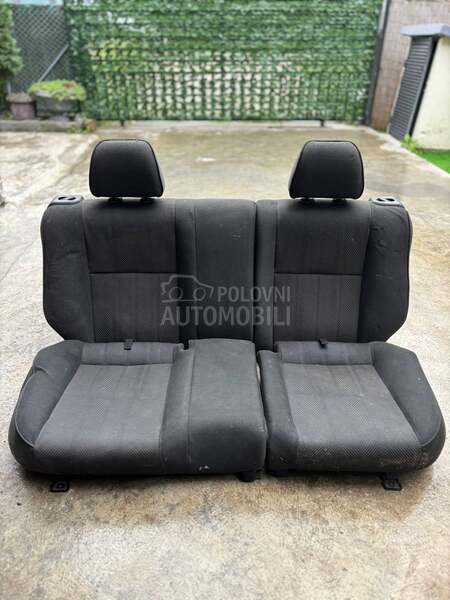 Sedista alfa 147 5v top stanje