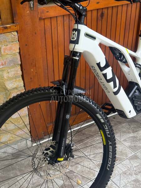 Husqvarna E bike carbon 29