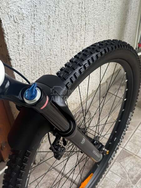 Husqvarna E bike carbon 29