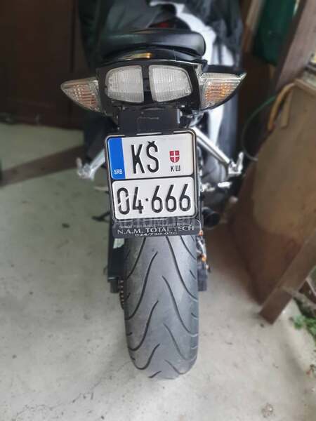 Suzuki Gsxr 600 K6