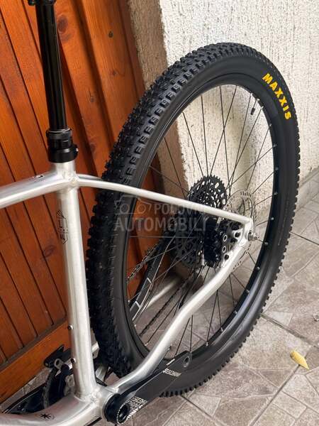 Radon Cragger 29
