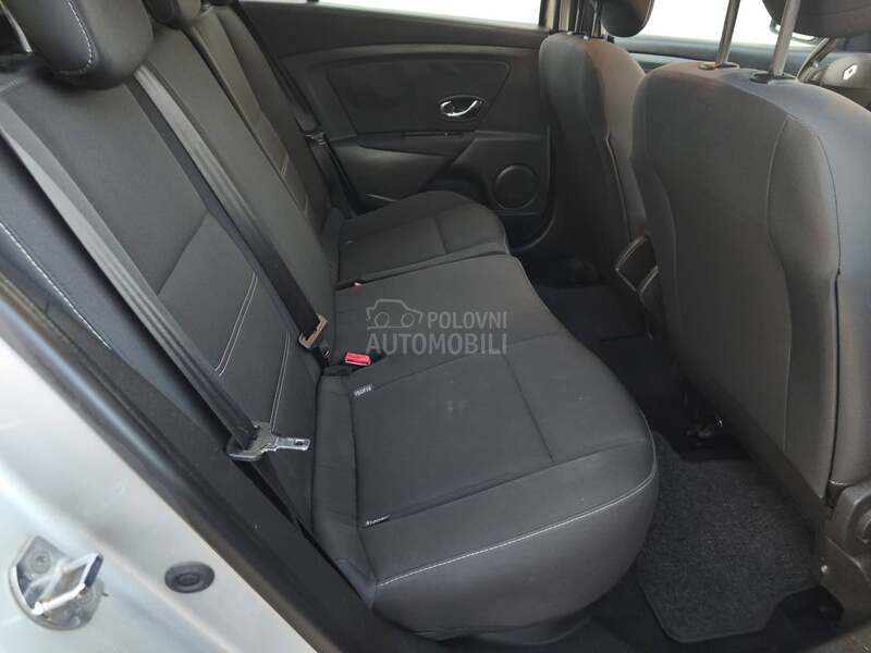 Renault Megane 1.5 dciN a v i/L e d