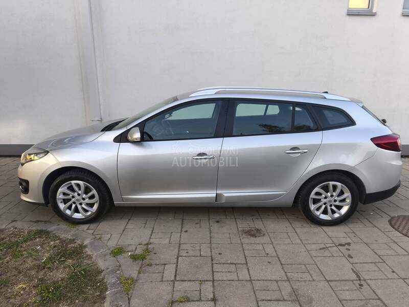 Renault Megane 1.5 dciN a v i/L e d