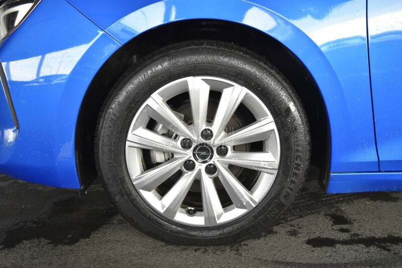 Opel Astra L Edition MT