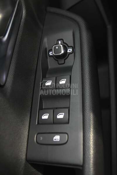 Opel Astra L Edition MT