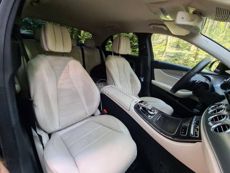 Mercedes Benz E 220 E 220