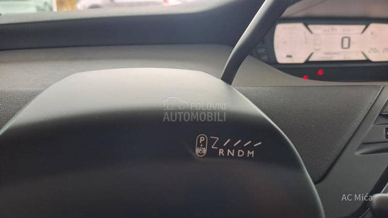 Citroen C4 SpaceTourer 1.2 PURE NAV ALU AUT