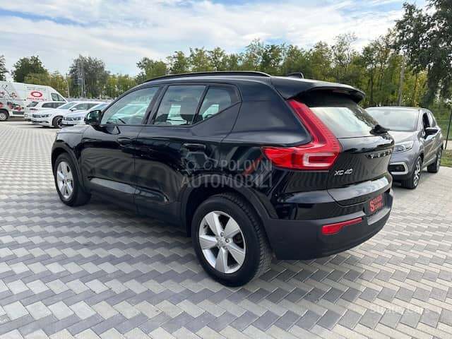 Volvo XC40 T2