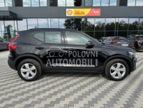 Volvo XC40 T2