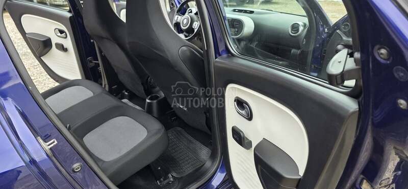 Renault Twingo 1.0b limited