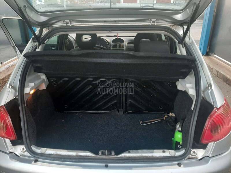 Peugeot 206 5vr.1.6HDi H I T N O